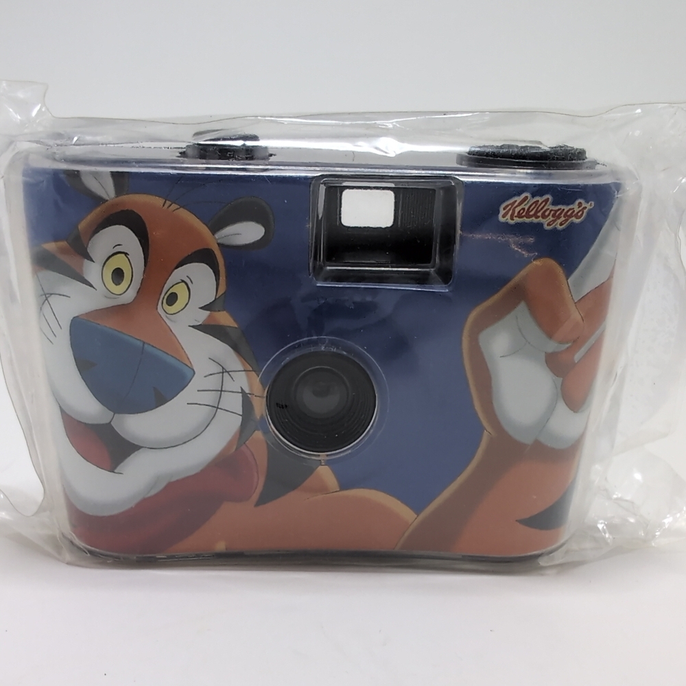 Vintage Kellogg Tony the Tiger Frosted Flakes Camera 2005 NEW